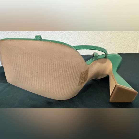 Ted Baker, EUR 37, US 6/6.5, Green Cayena Block Heel Square Toe Leather  Heels - Picture 6 of 6